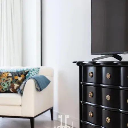 Gernez Historic Center 10 Guests וילה *