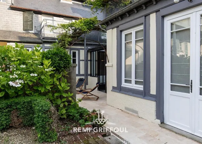 Gernez Historic Center 10 Guests * Honfleur